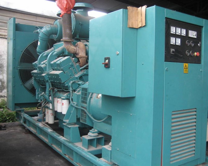 400KW/360KW美國(guó)康明斯發(fā)電機(jī)KTA19-G3